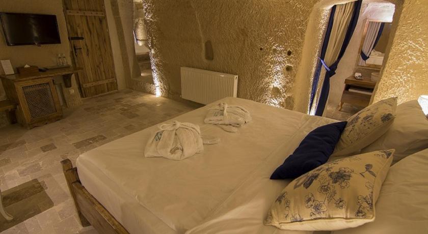 Immagine di Suite Grotta Luna di Miele (Honeymoon Cave Suite) 0