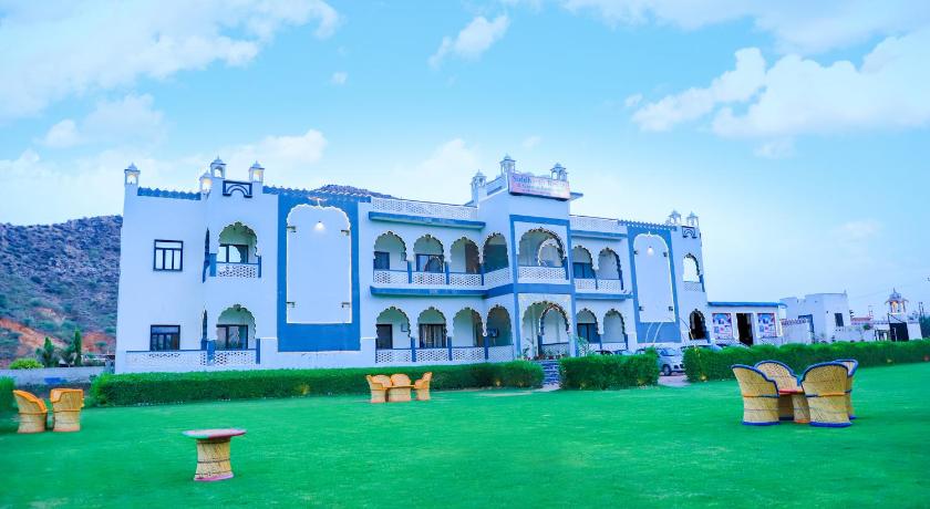 Siddarth Resort - Mountain View with Pool - image 16