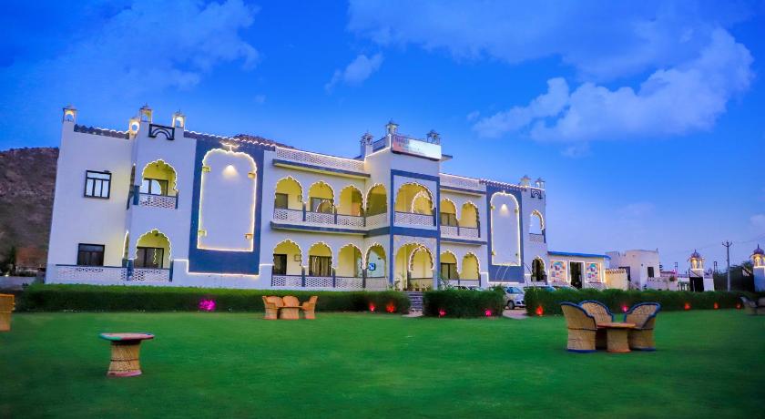Siddarth Resort - Mountain View with Pool – Pushkar, GA