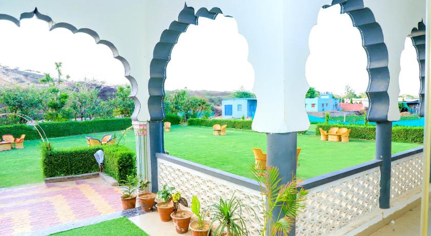Siddarth Resort - Mountain View with Pool – Pushkar, GA