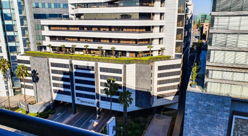 WestPoint Sandton Skyline Apartment photo