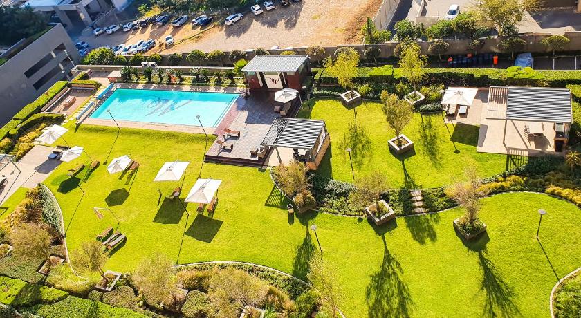 WestPoint Sandton Skyline Apartment photo