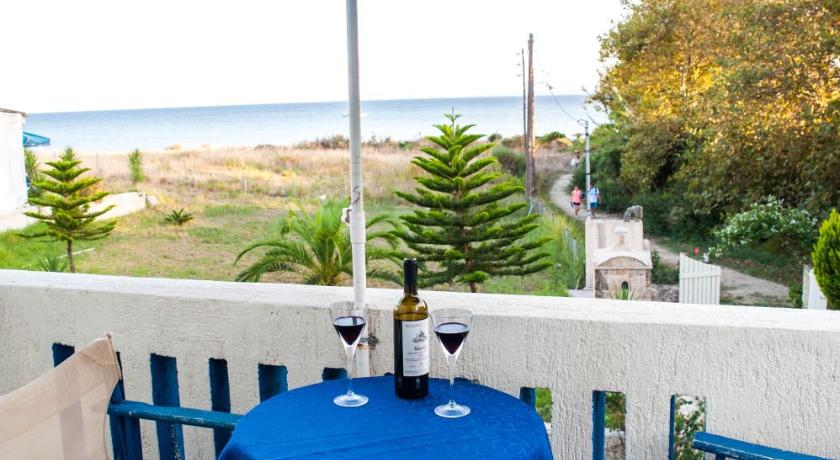 Image of Split Level Sea View (2 Adults) - 1st Floor 3