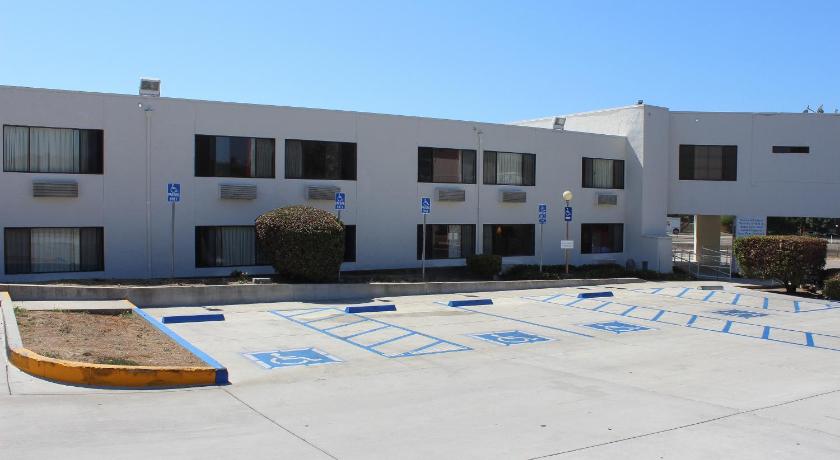 Motel 6-San Simeon, CA - Hearst Castle Area