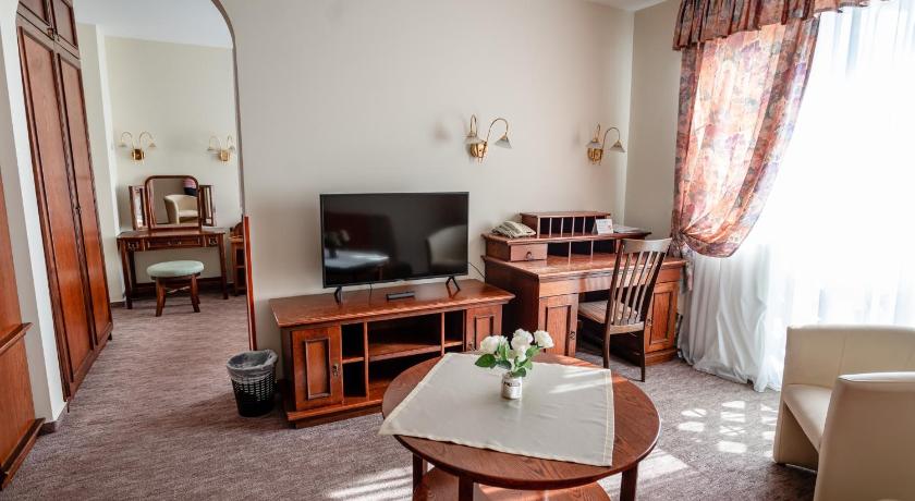 Image of Apartment 5