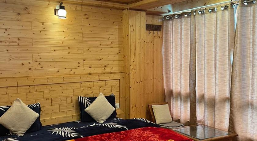 Image of Wooden View Room 1