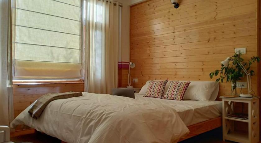 RedHomeX Hilly PARADISE Villa photo