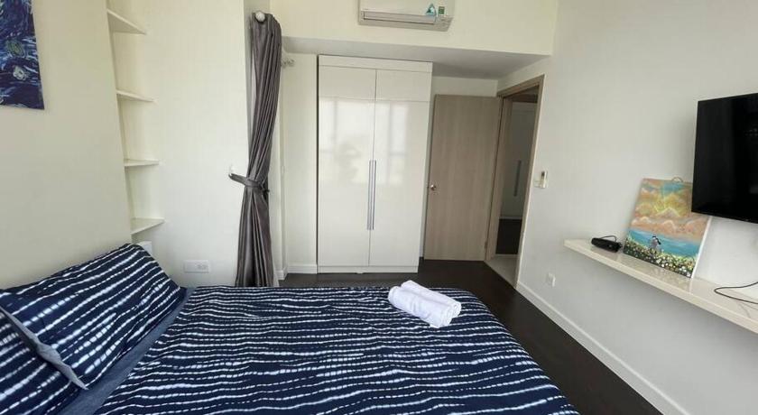 Biggest and luxurious 3brs Rivergate Residence photo