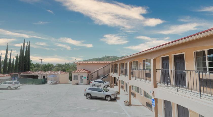 마리포사 (CA) The Yosemite Inn 2성급 숙소 외관