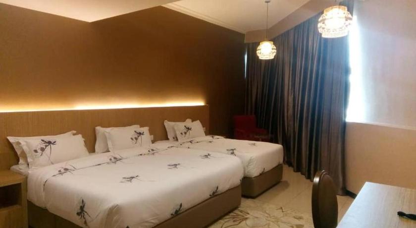 Image of Triple Suite 5