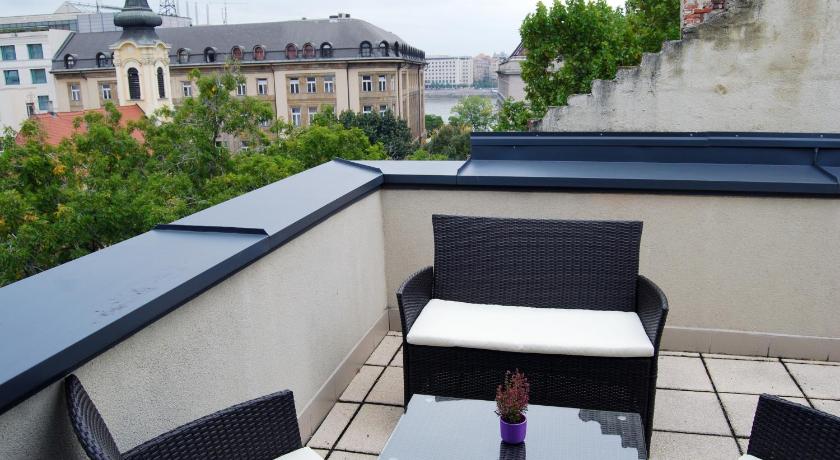 Image of Superior Room with Terrace 8