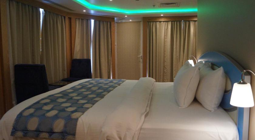 Image of King Suite with Balcony 5