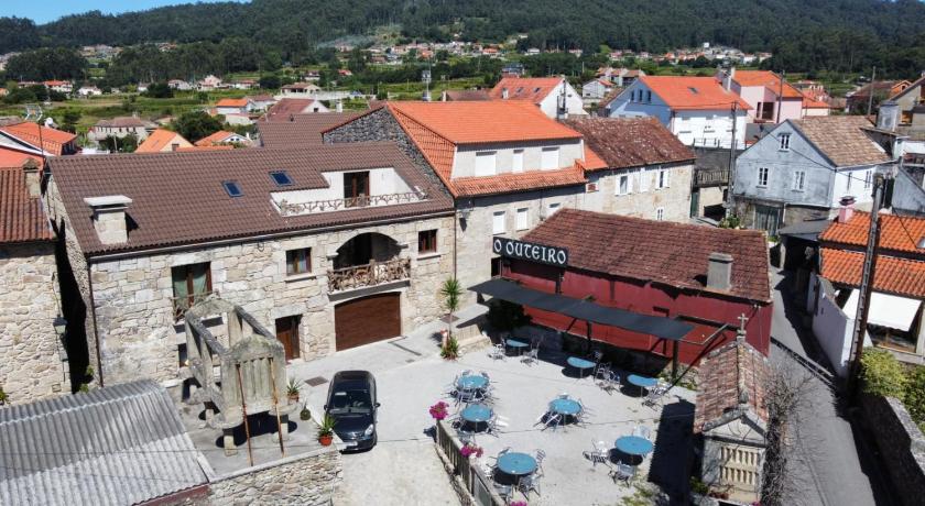 Casa Rural Outeiro — Hotel in Sanxenxo