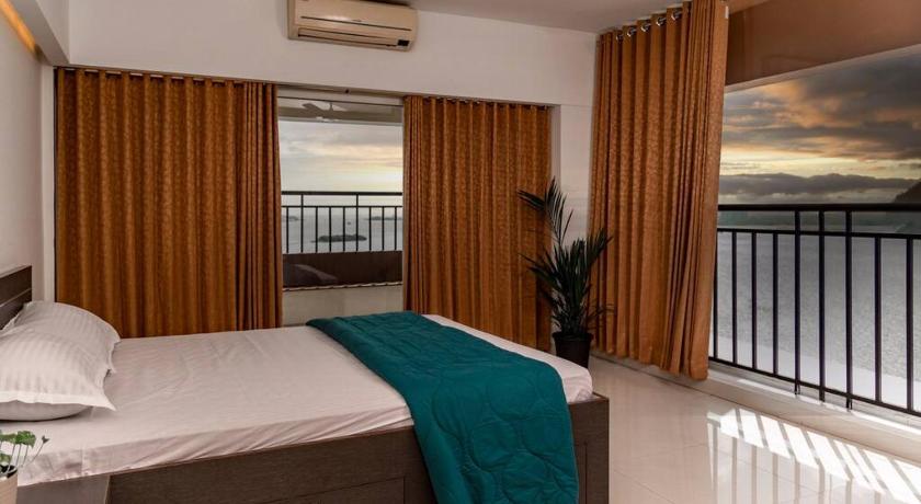Best sea view Serviced Apartment s at Marine Drive photo