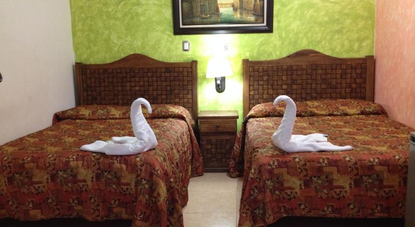 Image of Double Room with Two Double Beds 4