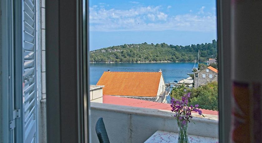 Guest House Matana Pomena