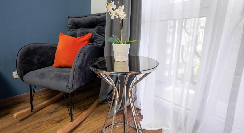 Metropole Apartments Studio City photo