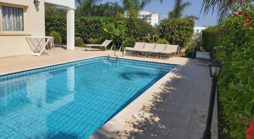 Anthorina Villa 8 — Hotel in Protaras
