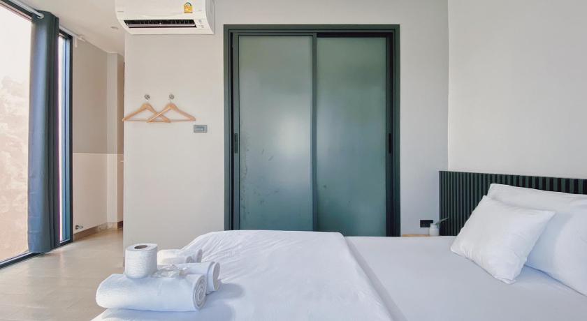 Image of Double Room with Private Bathroom 6