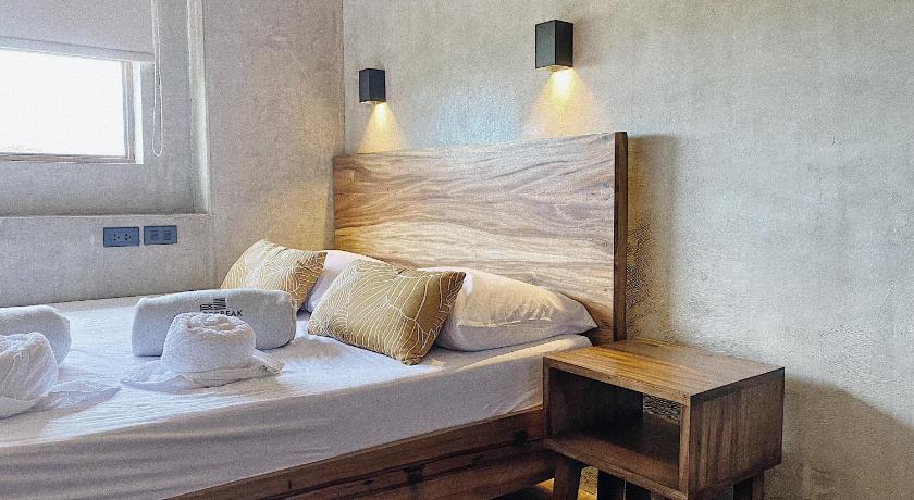Shorebreak Hostel San Juan La Union — Hotel in La Union