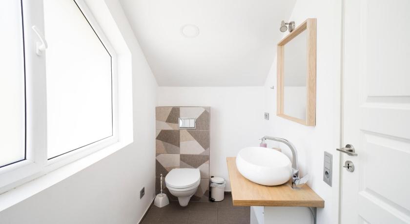 House 22A Studio Apartments photo