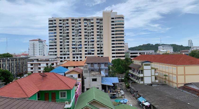 CITY GARDEN PATTAYA #601 photo