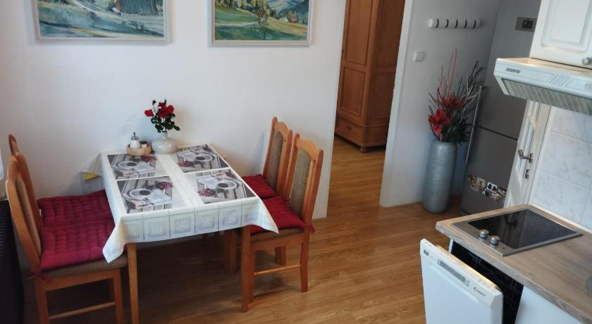 Guest House Bulusek photo
