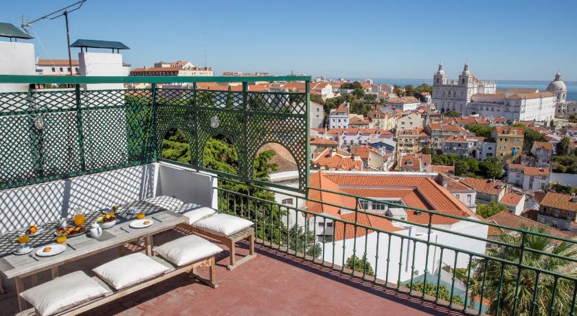 Penthouse Terrace 360º Lisbon View 1 by Lisbonne Collection photo
