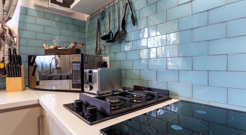 Unit 2a @ The Thatches photo