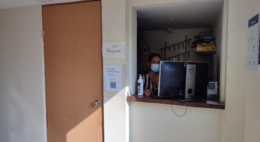 Hotel Ashly Loma Larga photo