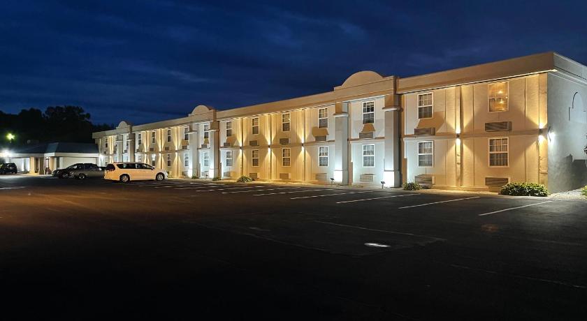Days Inn by Wyndham Conneaut photo