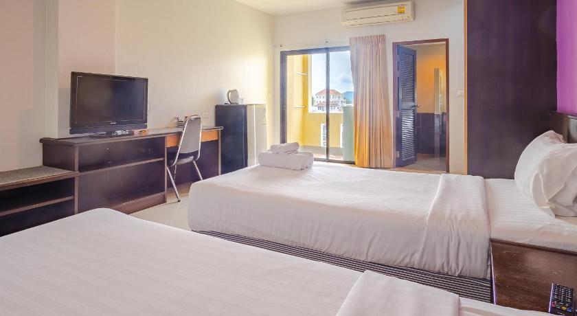 Image of Standard Twin Room 1