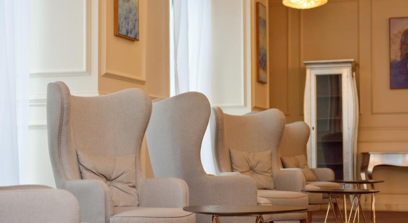 The Grand Gloria Hotel photo