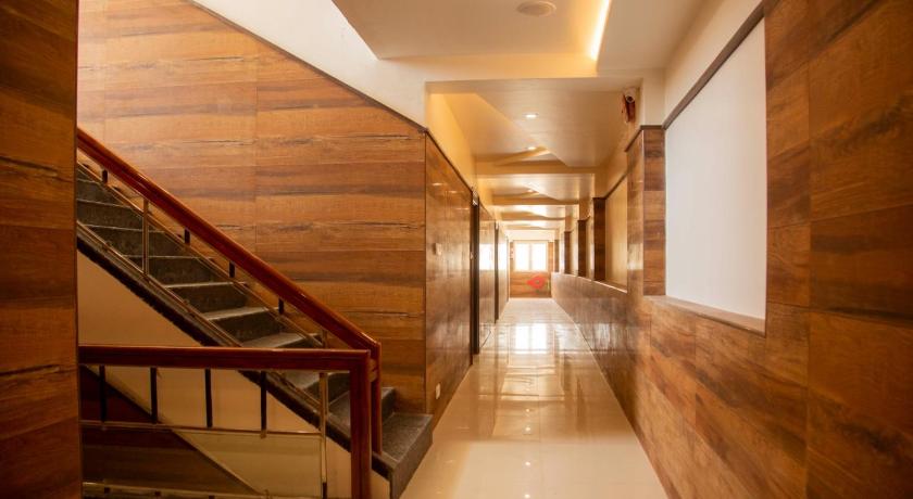 sri balaji grand hotel photo