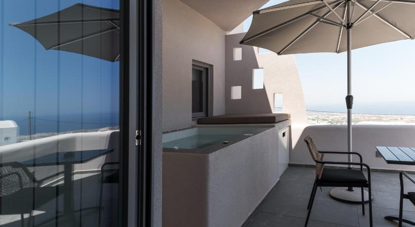 Elements Cozy Suites - Santorini - image 3