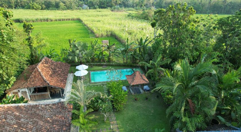 Blue Garden Yogyakarta photo