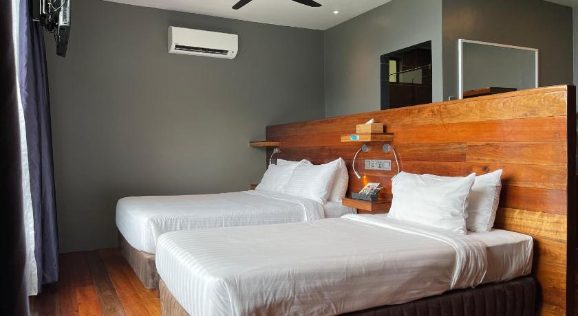 Image of Twin Sharing Serenity Suite 0
