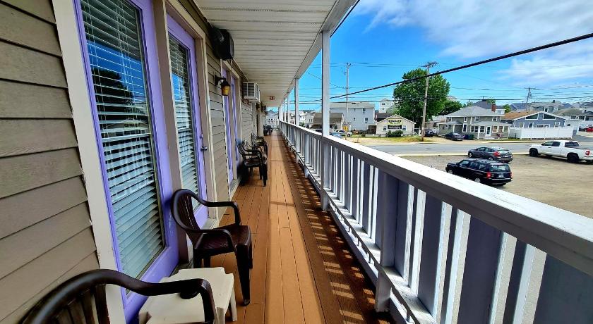 Regal Inn Hampton Beach photo