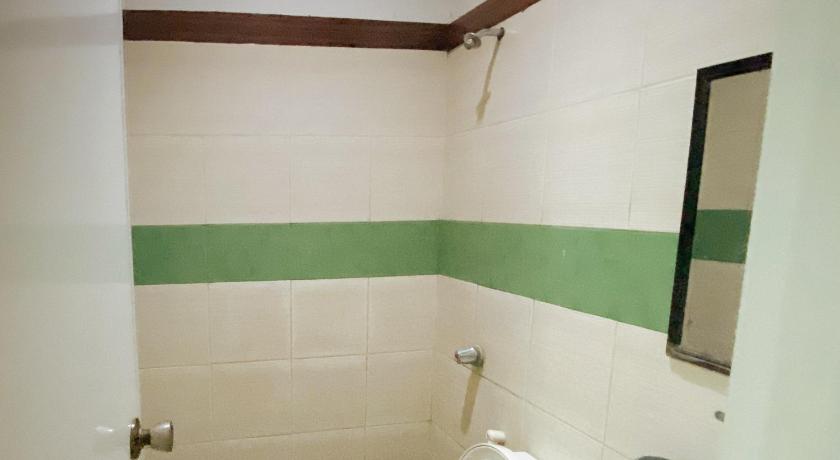 รูปของห้องพักสำหรับ 3 คน (Triple Room) 7