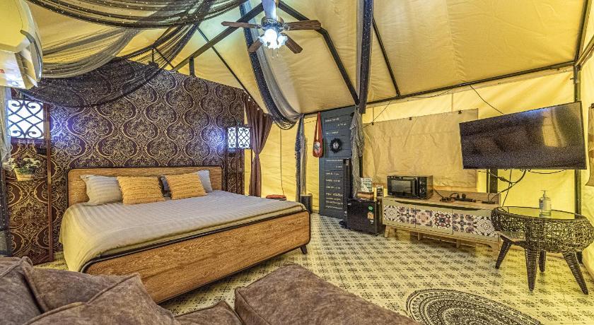 Image of Tent 0