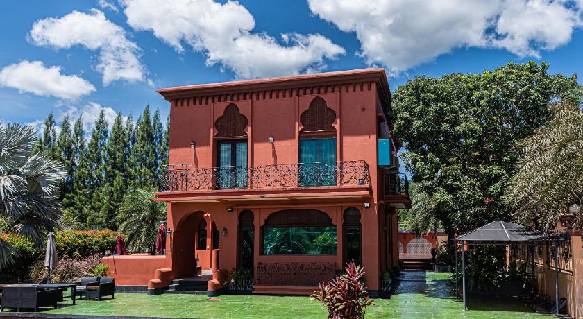 Image of 3-Bedroom Villa with Private Pool 14