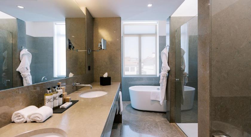 ポルト The Editory Artist Baixa Hotel 5つ星 ホテル スイート