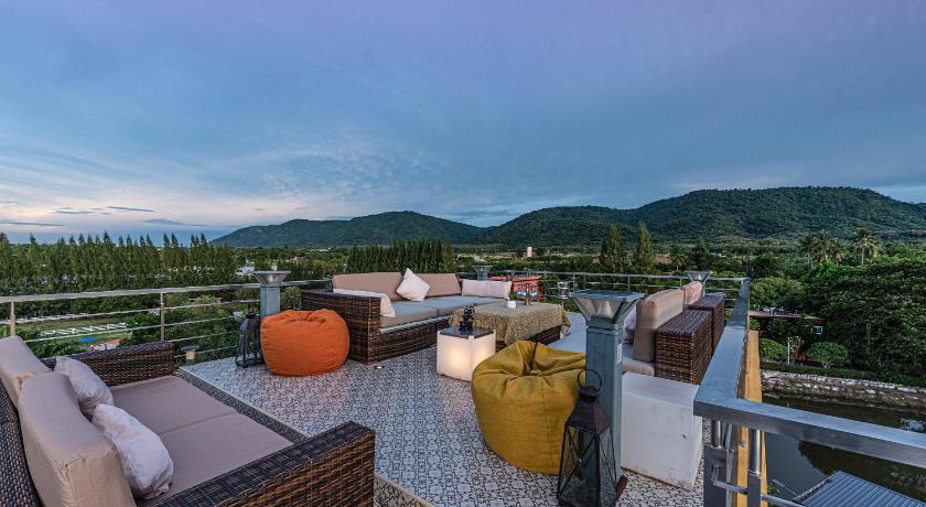Image of 6-Bedroom Villa with Private Pool 17