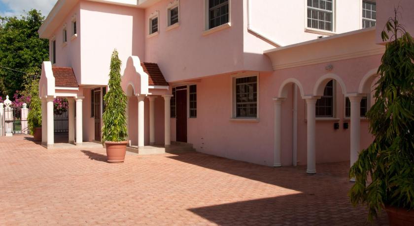 Sandy Bliss Condominiums — Hotel in Saint James