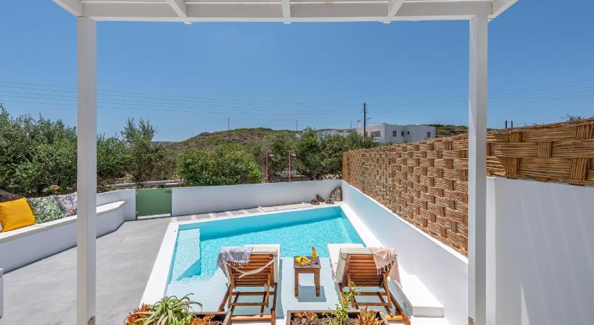 Terra Oliva Milos photo