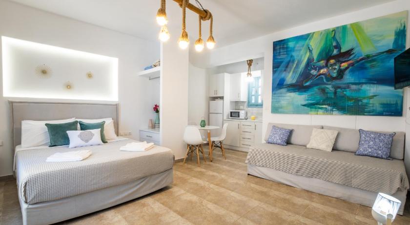 THE SHIP 2 — Hotel in Karpathos