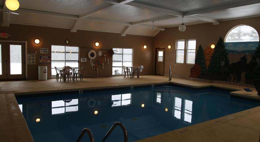 Gray Wolf Lodge photo