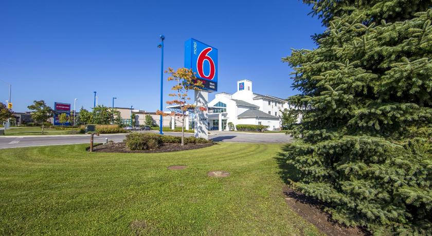 Motel 6-Mississauga, ON - Toronto