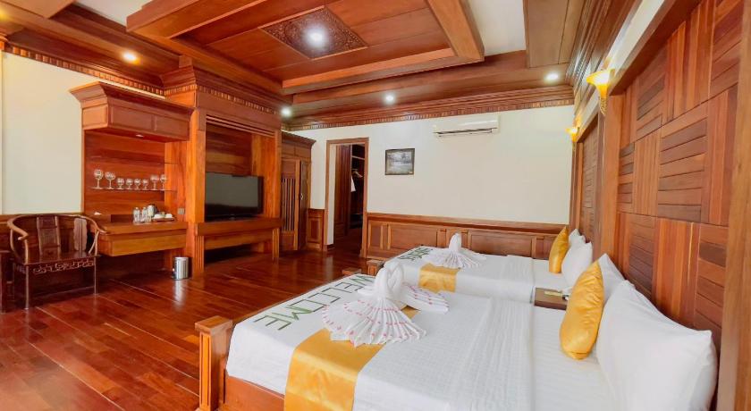 Image of Deluxe Room - Twin Bed 0