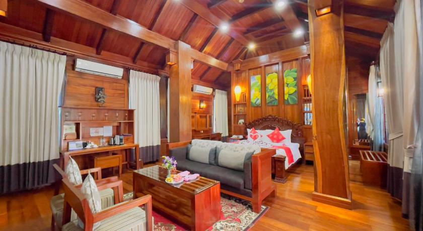 Image of Superior Bungalow 0
